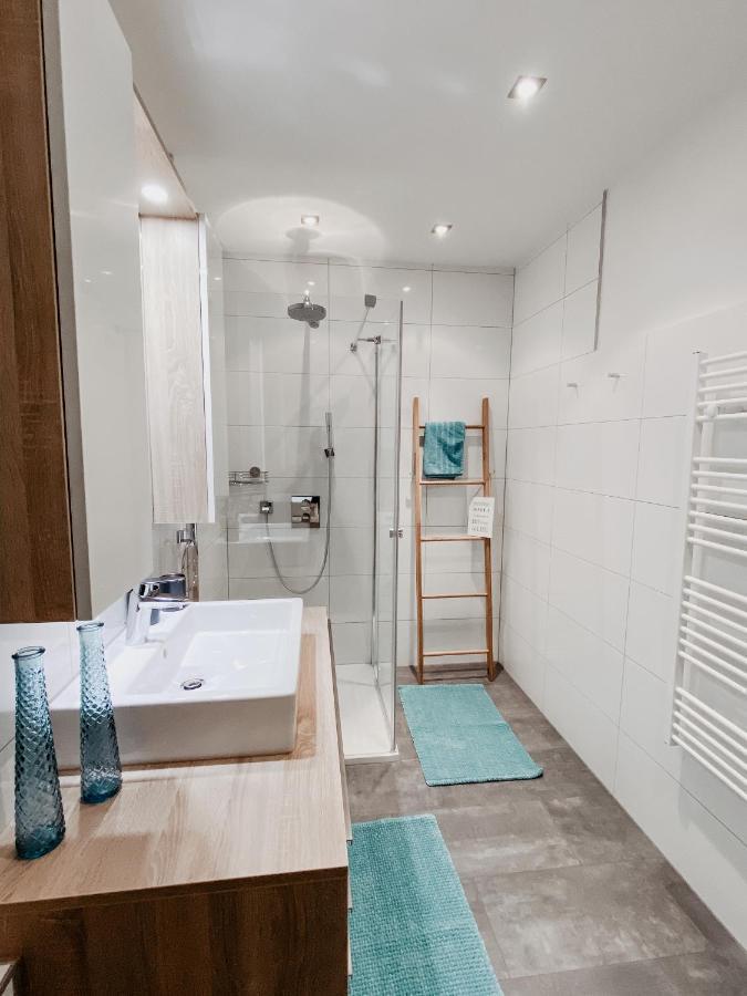 Lake View Apartment Seecorso Velden am Wörthersee Dış mekan fotoğraf